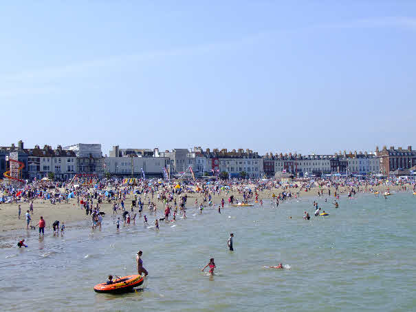 A picture of Weymouth Beach Award Winning