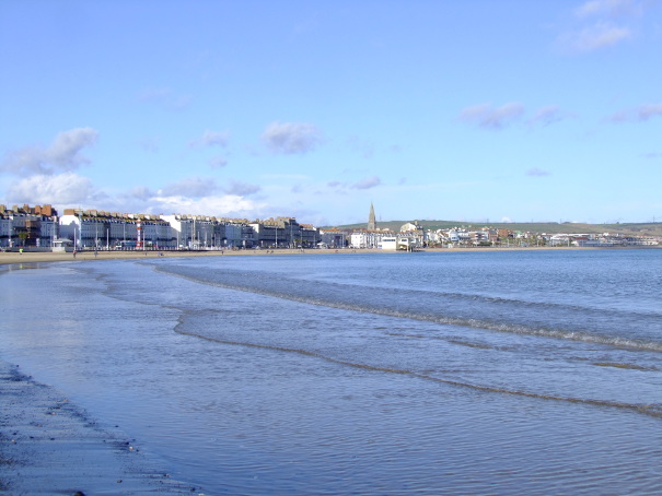 A picture of Gently sloping Weymouth Beach